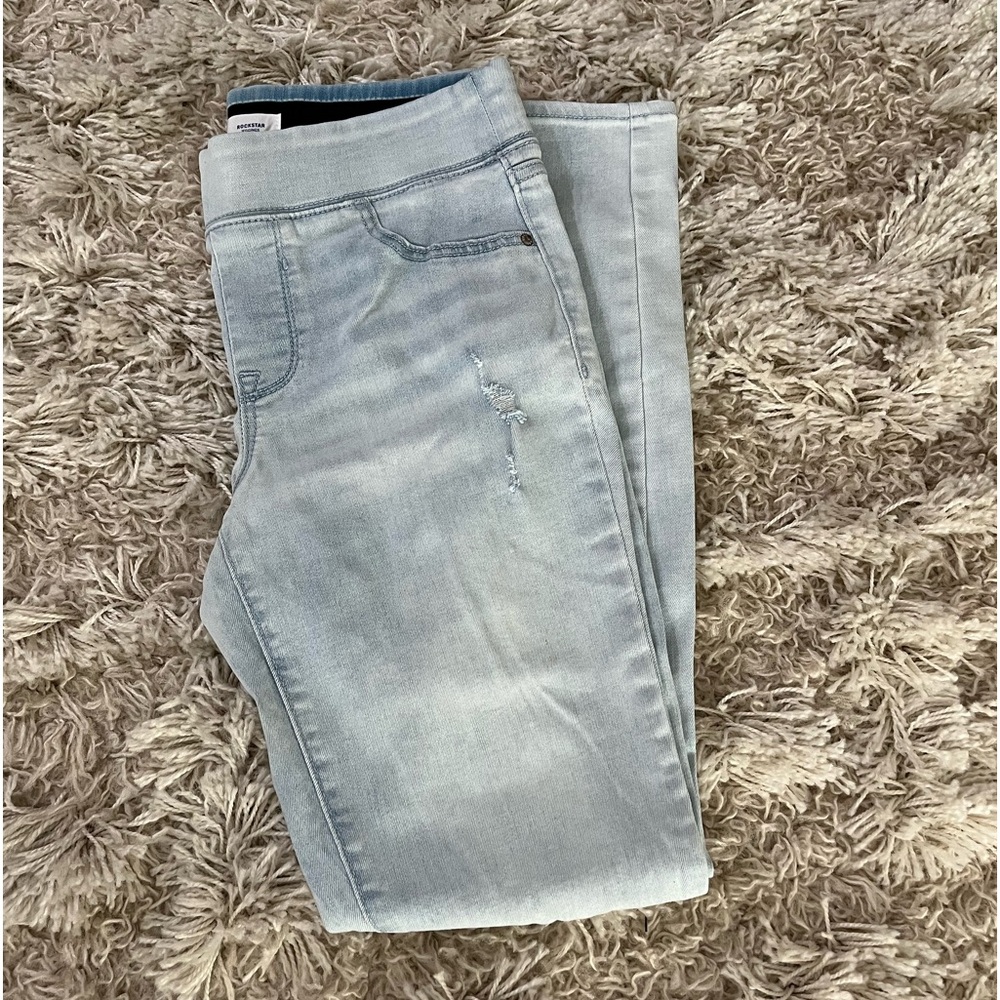 Women’s Size 4
